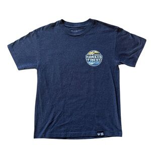 Hawaii's Finest Apelila 2021 Gray Short Sleeve Tee